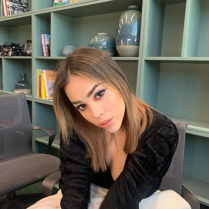 Danna Paola lució varios looks increíbles que podrás replicar en tu casa. Foto: Instagram