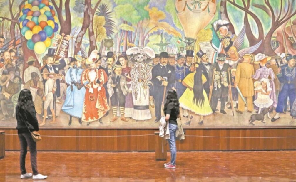 El Centro lleno y los museos sin visitantes