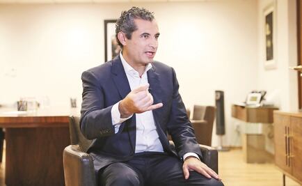 Pide PAN que Conapred investigue a Ochoa Reza por comentarios racistas 