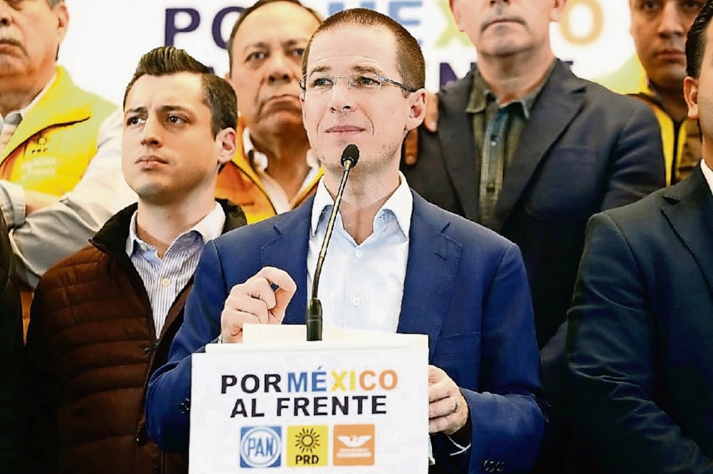 Señalamientos. El PRI acusa en un spot que Ricardo Anaya creó una empresa fantasma para triangular operaciones financieras. (ARCHIVO EL UNIVERSAL)