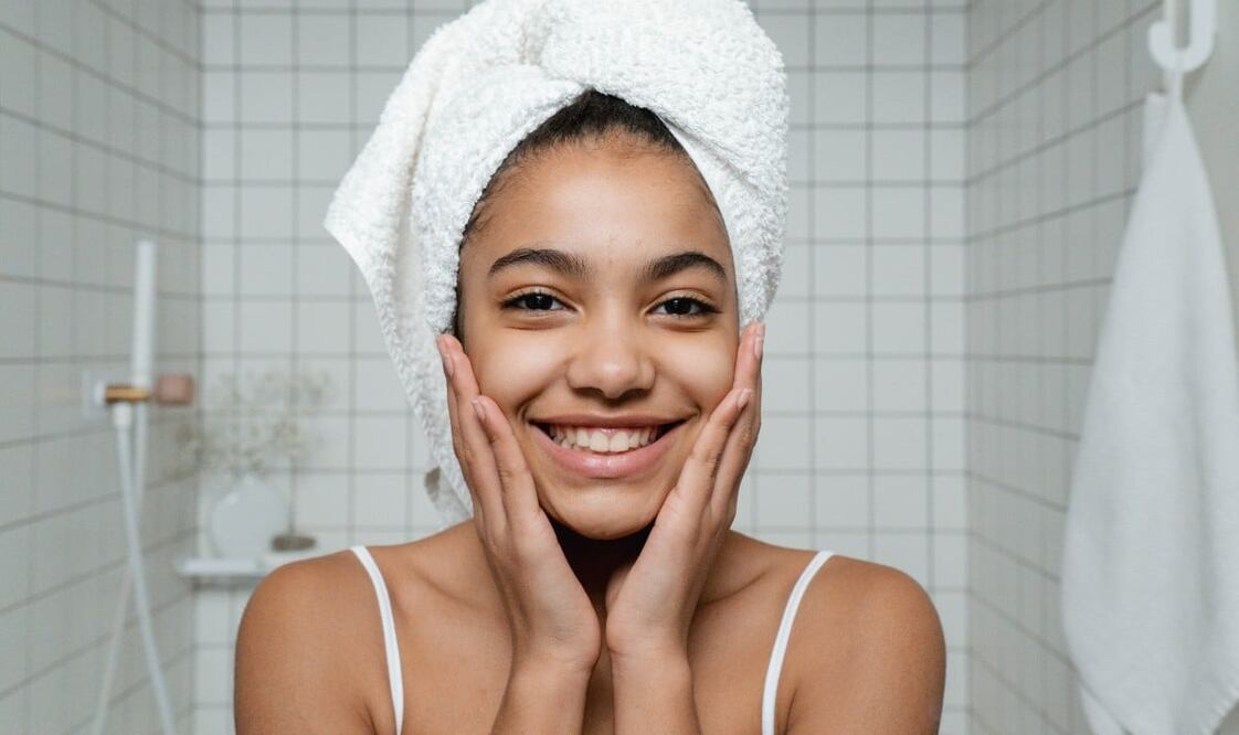 El vello facial se puede eliminar de manera natural con bicarbonato de sodio. Foto: Pexels