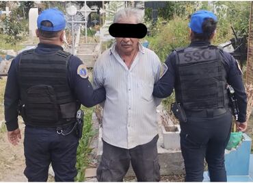 Detienen a hombre cuando pretendía extraer restos óseos de panteón en Iztacalco; asegura que lo acordó con los deudos