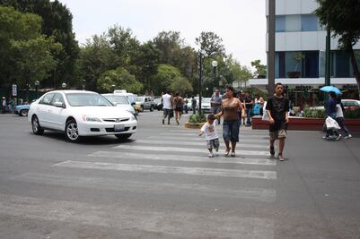 Peatones son vulnerables por falta de infraestructura