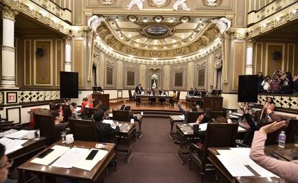 Diputados acuerdan terna para gobernador interino de Puebla