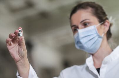 Experto de la UNAM señala que cada año surgen cinco enfermedades, tres son de origen animal