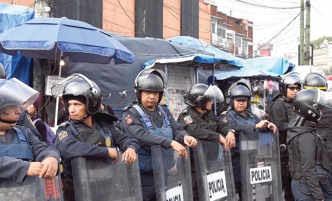 La mayoría de las violaciones a Derechos Humanos están relacionadas con el uso excesivo de la fuerza y la tortura de granaderos. (ARCHIVO EL UNIVERSAL)