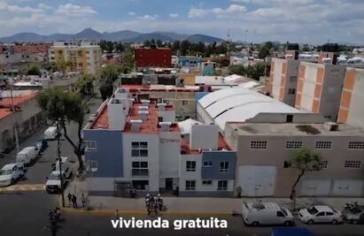 Entregan 9 viviendas y 2 locales a familias afectadas por explosión en la Morelos del 2020