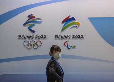 Beijing 2022 permitirá que medallistas no usen cubrebocas en el podio