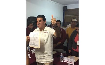 Candidato de Morena reinicia campaña por alcaldía de La Paz
