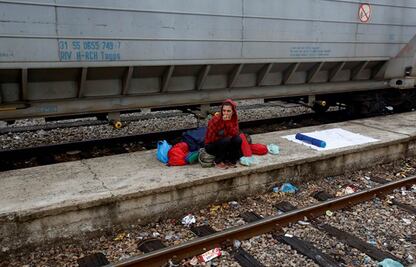 Macedonia permite entrada de cientos de refugiados