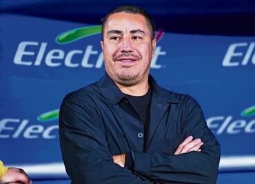 Claudio Suárez respalda proyecto de Efraín Juárez en Pumas y pide que se le tenga paciencia