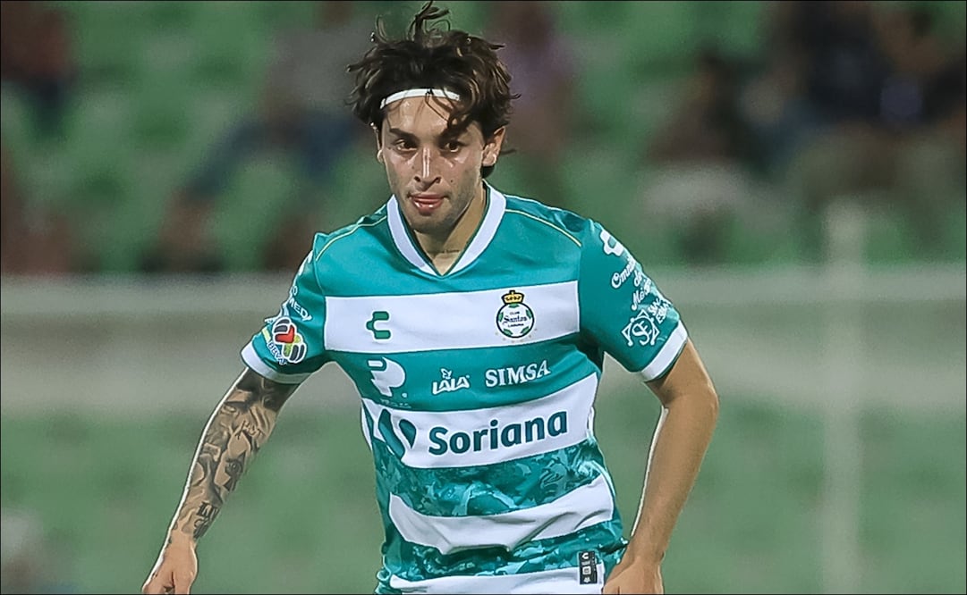 Jordan Carrillo, durante un partido con Santos Laguna en el torneo Apertura 2025. FOTO: Imago7