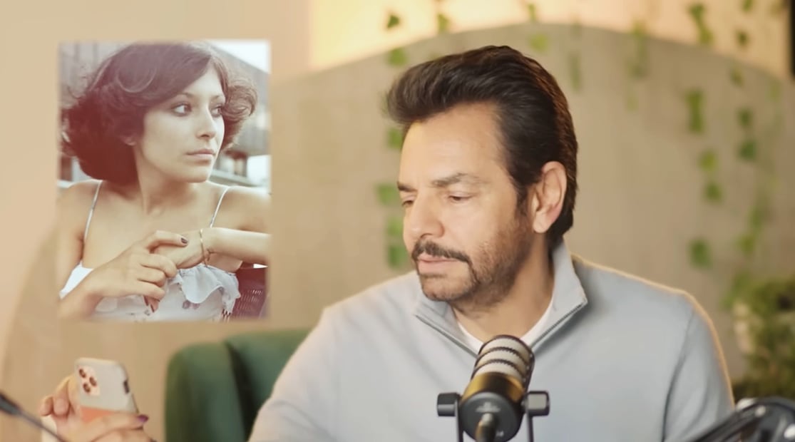 Eugenio Derbez tuvo una relación con Gabriela Michel, la madre de Aislinn, cuando tenía entre 20 a 21 años.
Foto: YouTube / La magia del caos