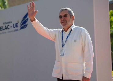 Canciller De la Fuente participa en Cumbre CELAC-UE en Colombia; se privilegia el diálogo para la paz, dice