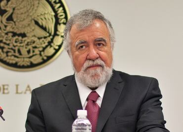 Refrenda Segob compromiso de protección a defensores de derechos humanos y periodistas