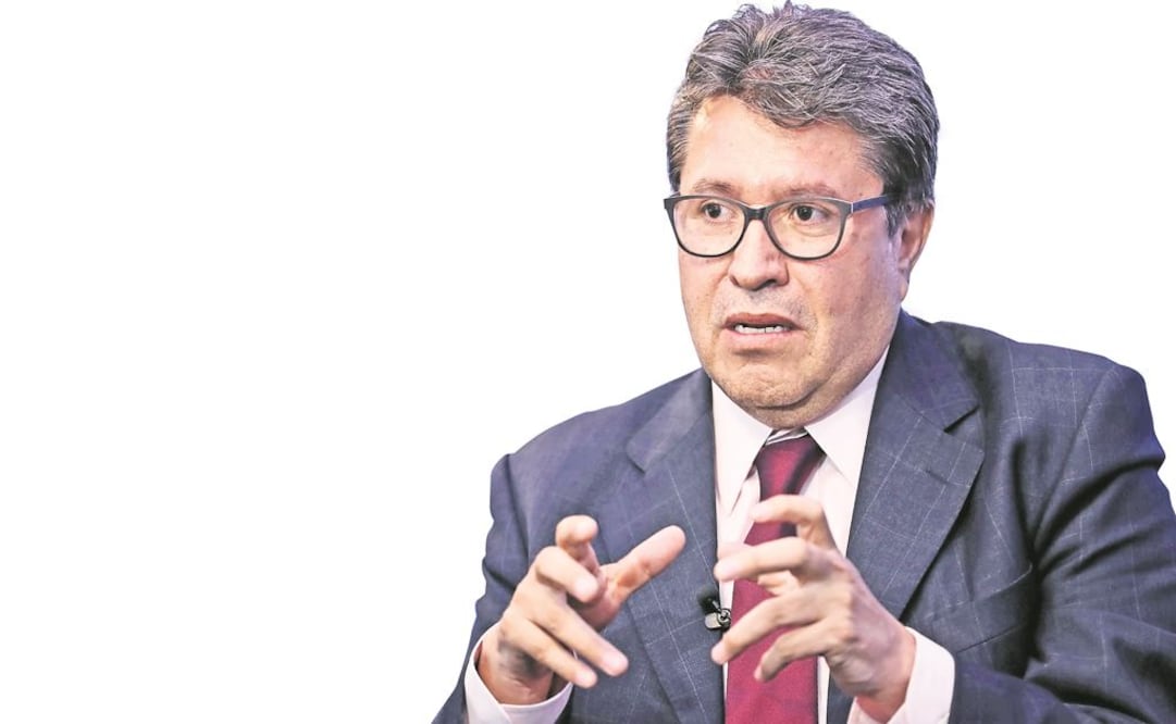 Cargada petista con Monreal