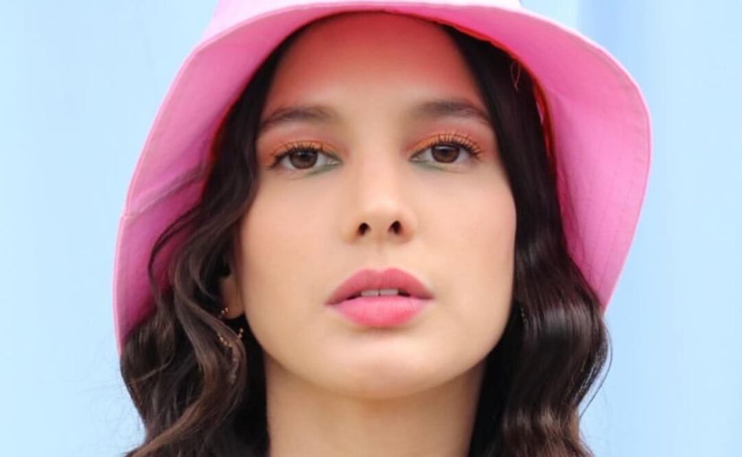 Ary Tenorio condujo los Tú Awards en la Riviera Maya luciendo un vestido que dejó al descubierto su ropa interior. Foto: Instagram @arianny.tenorio