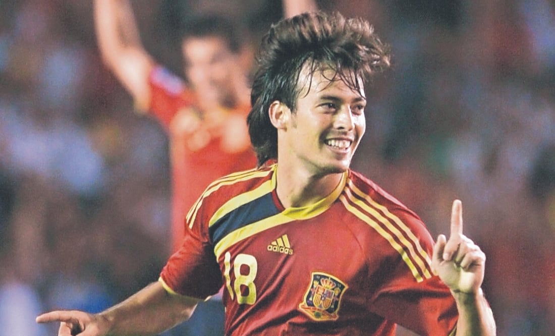 La Furia Roja se atrevió a experimentar con los “bajitos”. ARCHIVO. EL UNIVERSAL