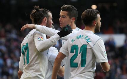 Real Madrid aplasta al Deportivo 