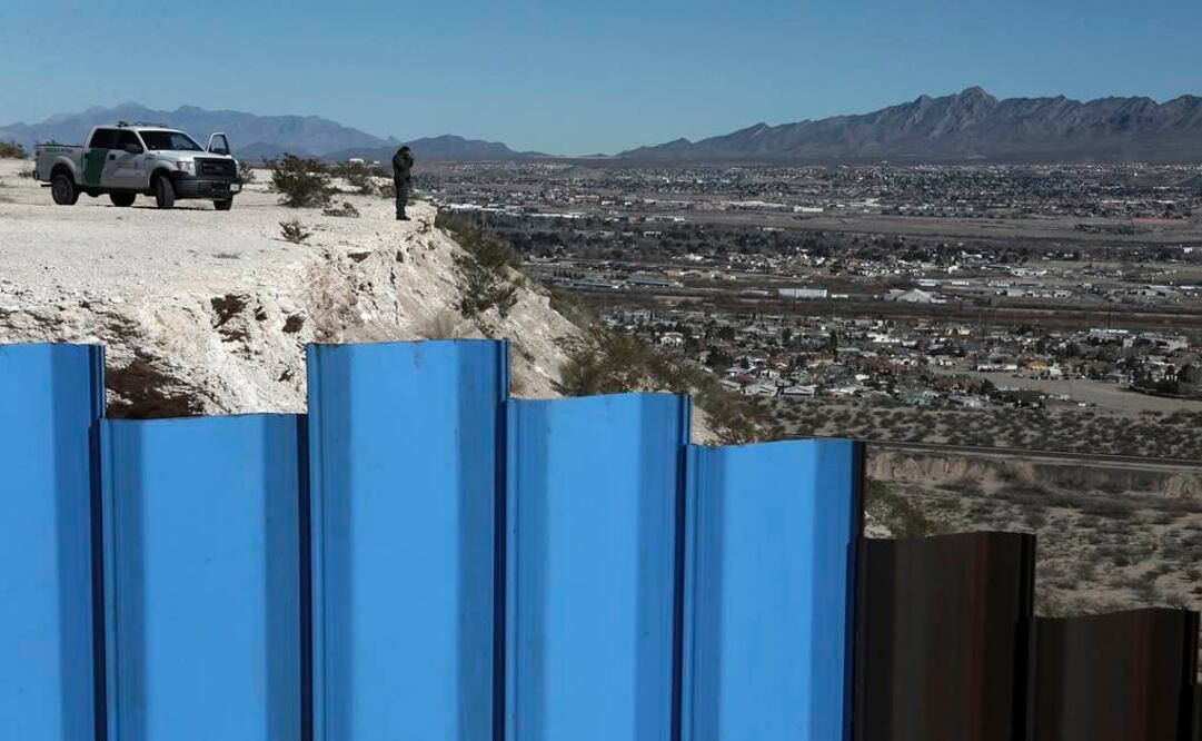 Alcalde de Berlín pide a Donald Trump que no construya el muro 