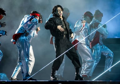 El K-Pop también conquista Qatar, Jungkook de BTS sorprende en la ceremonia inaugural del Mundial