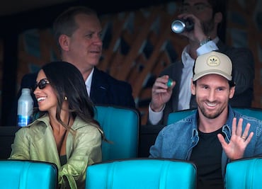 VIDEO: Lionel Messi fue a ver la semifinal de Novak Djokovic y Grigor Dimitrov en el Masters 1000 de Miami