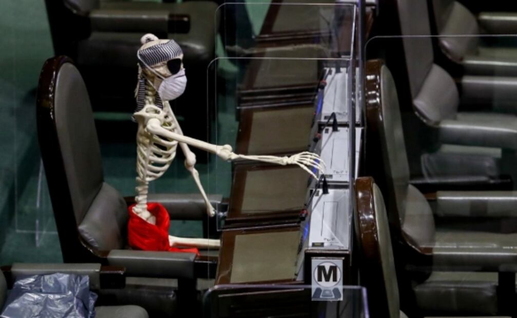 Desastres naturales, fallecimientos por deslaves y la muerte de Alessandro, entre las fotos de la semana