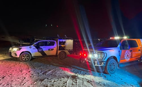 Trabajador muere atrapado en una banda de maquinaria en Nuevo León; accidente ocurrió en una pedrera de Mina