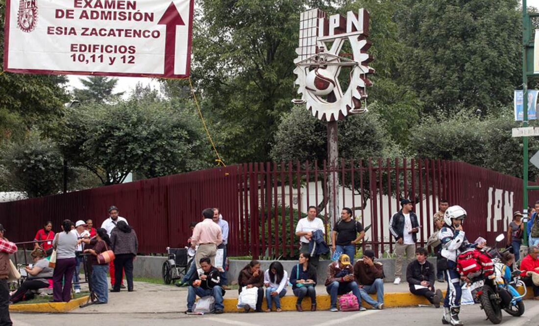 Ayer, 44 mil 706 aspirantes presentaron el Examen de Admisión a Nivel Superior del Instituto Politécnico Nacional para el ciclo escolar 2015-2016. Hoy se aplicará a otros 43 mil 83 estudiantes que quieren ingresar a la licenciatura. (Foto: Valente Rosas)