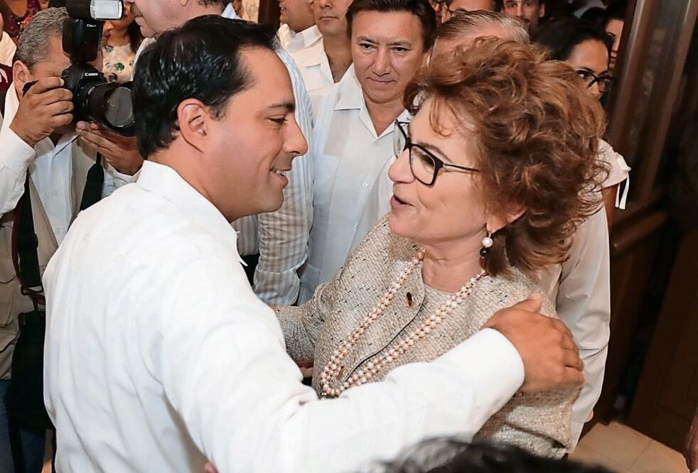 El mandatario deberá pedir licencia en un plazo de 10 días. Foto: Especial