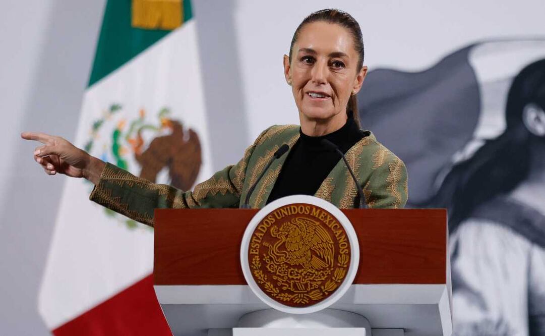 Claudia Sheinbaum, presidenta de México, durante la mañanera del 15 de abril del 2025 en Palacio Nacional. Foto: Diego Simón / EL UNIVERSAL