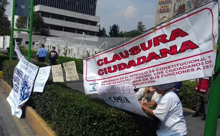 Ciudadanos piden destitución del titular de la SCT