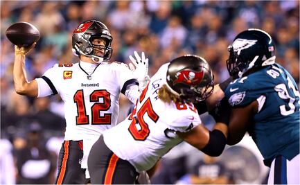 Tom Brady lideró a Tampa Bay con sólida actuación frente a Philadelphia