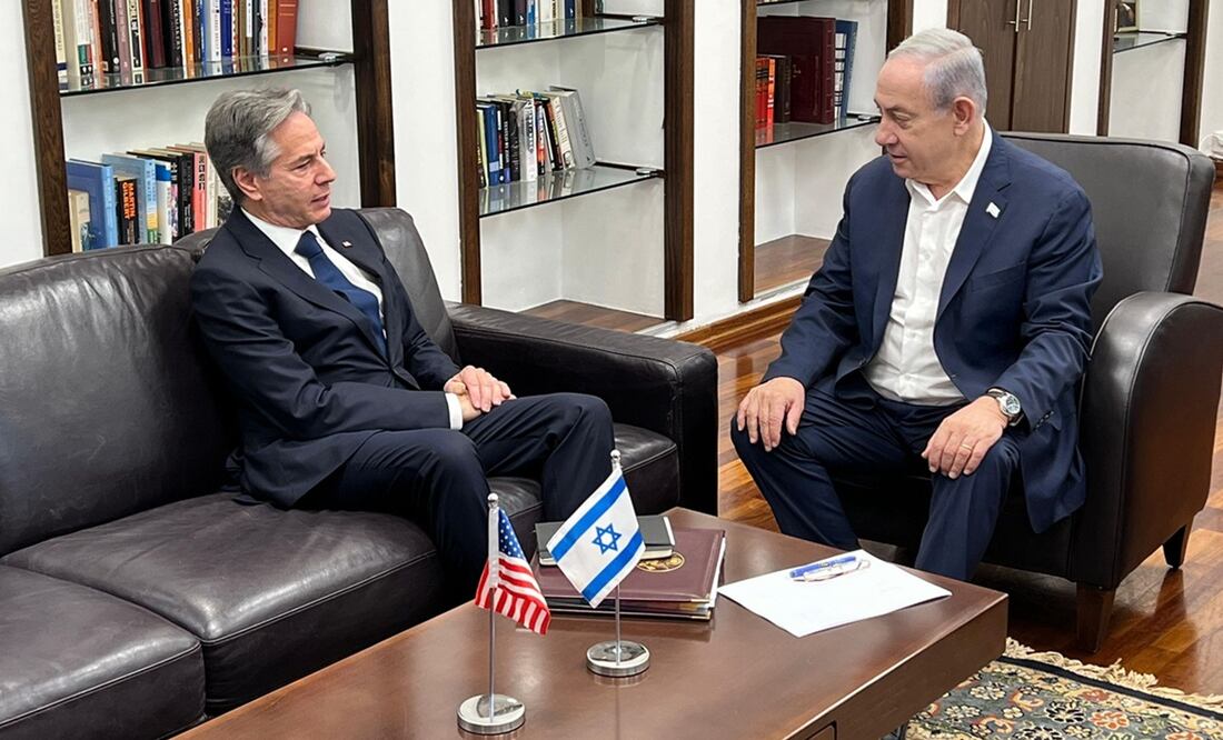 Blinken, pidió al primer ministro de Israel, Benjamin Netanyahu, que evite infligir más daños a los civiles en Gaza. Foto: EFE