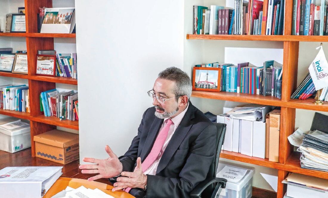 Óscar Guerra Ford, comisionado del INAI, aseguró que el instituto no dejará de lado las solicitudes de información hasta saber el destino del Info local (YADÍN XOLALPA. EL UNIVERSAL)