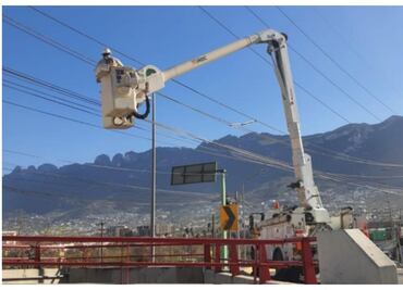 Restablecen servicio eléctrico a usuarios afectados por frente frío en Quintana Roo y Yucatán