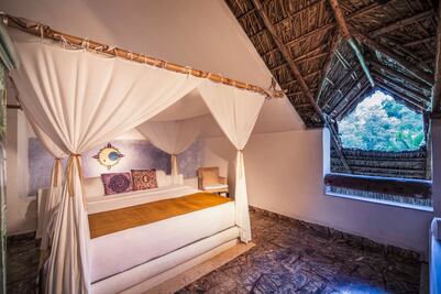 Duerme al filo de una cascada en la Huasteca Potosina