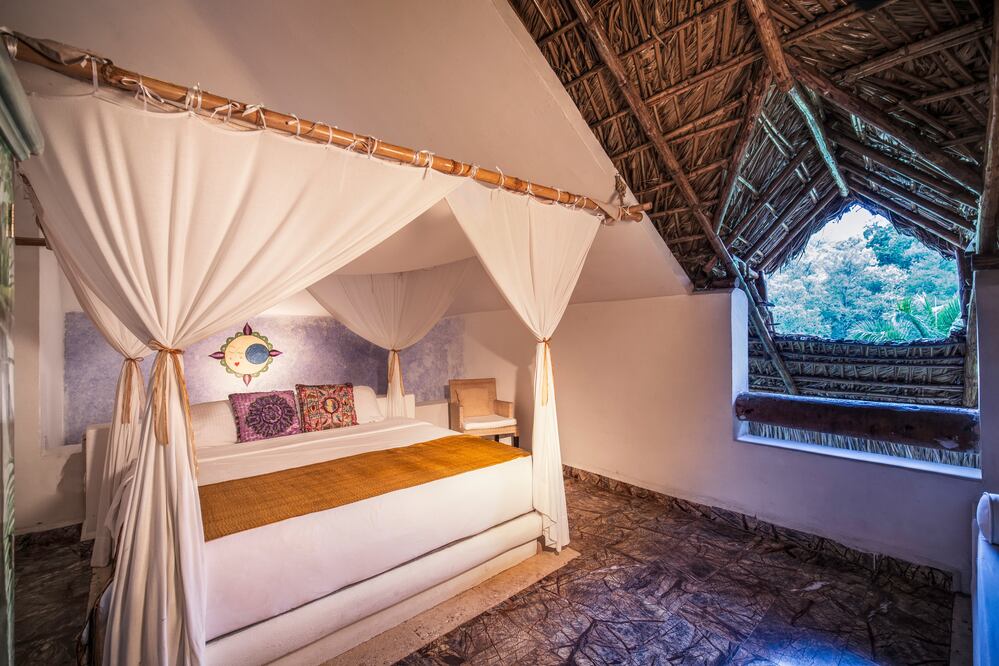 Hay búngalos con techo de palma o tiendas de campaña tipo safari. (Foto: Cortesía)