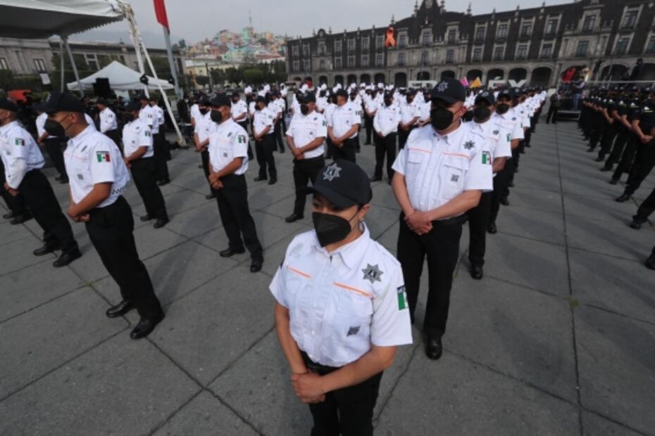Alcalde reconoce déficit de mil 500 policías municipales en Toluca