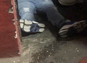 Matan a tiros a hombre en Azcapotzalco; vecinos detienen a homicida