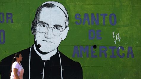 ¿Por qué el Vaticano vio como un "peligro" al monseñor Óscar Romero?