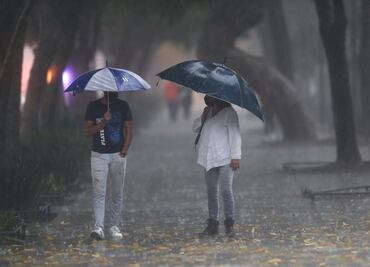 Activan alerta roja en Tlalpan por persistencia de lluvias