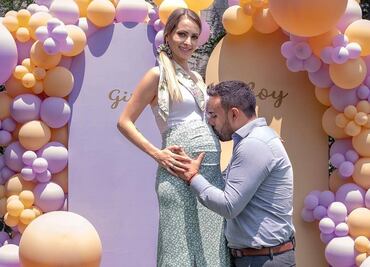 A 2 meses de dar a luz, YosStop revela el nombre de su bebé