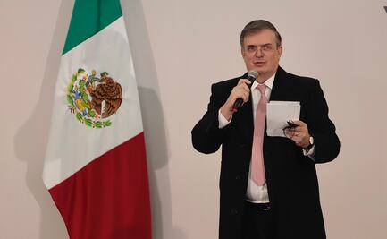 Ebrard lamenta que presidente de Perú no viaje a Colombia a toma de posesión de Petro