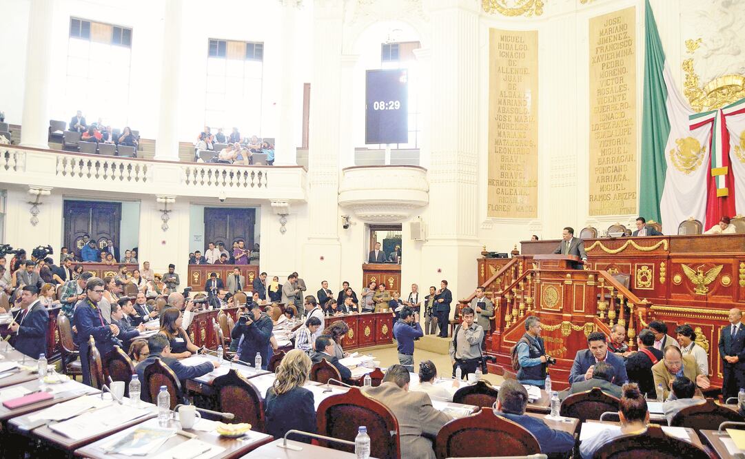 PRD pide en la ALDF nueva política laboral