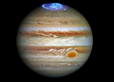Io, la Luna de Júpiter con mayor actividad volcánica de todo el Sistema Solar