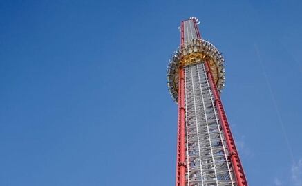 VIDEO. Joven muere al caer de una atracción en parque de Orlando en EU
