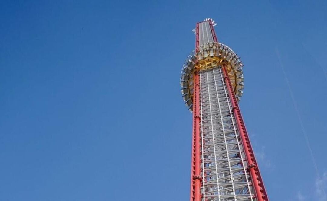 La atracción Orlando Free Fall mide 131 metros de altura y desciende a más de 110 km/h. FOTO: Instagram: @iconparkorlando