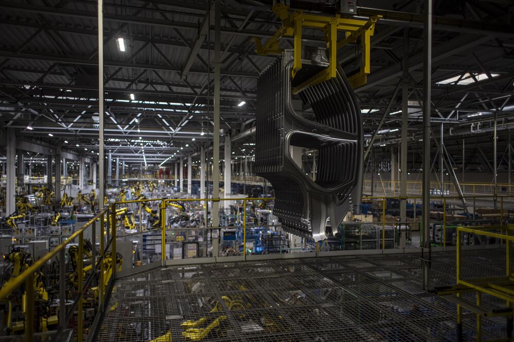 A ritmo anual, la producción industrial en la primera economía mundial avanzó un 1.4% en el séptimo mes del año. FOTO: EFE