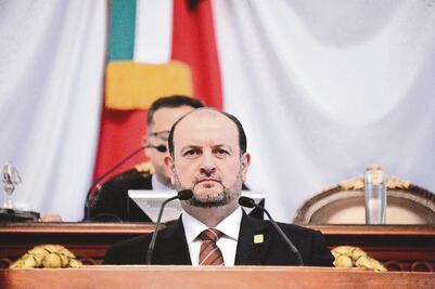 Sale Rodolfo Ríos de la procuraduría de CDMX